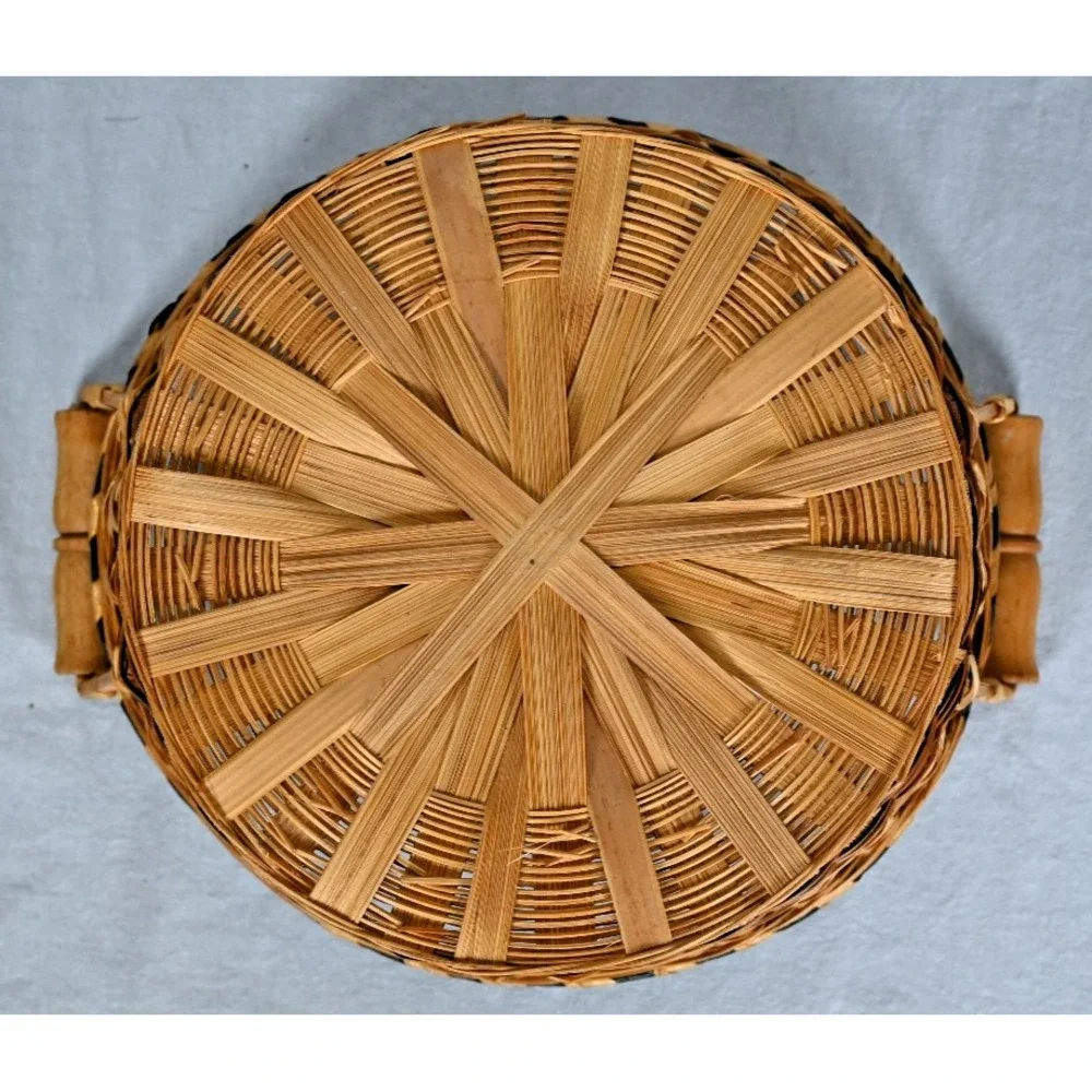 Vintage Wicker Rattan Seagrass Basket Wood Handles Black Accent Decor